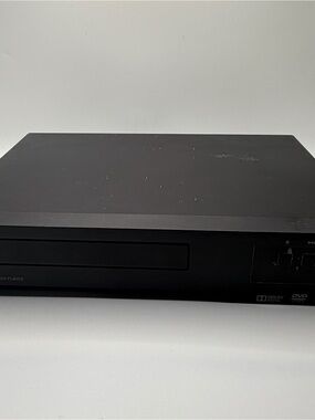 Sanyo FWDP105F DVD CD Player Pre Owned- Tested Working Excellent Con- No Remote